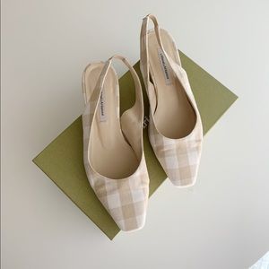 About Arianne sling back flats